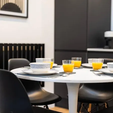 The Upside Down Eco House - Free Parking With No Height Restrictions Dom wakacyjny